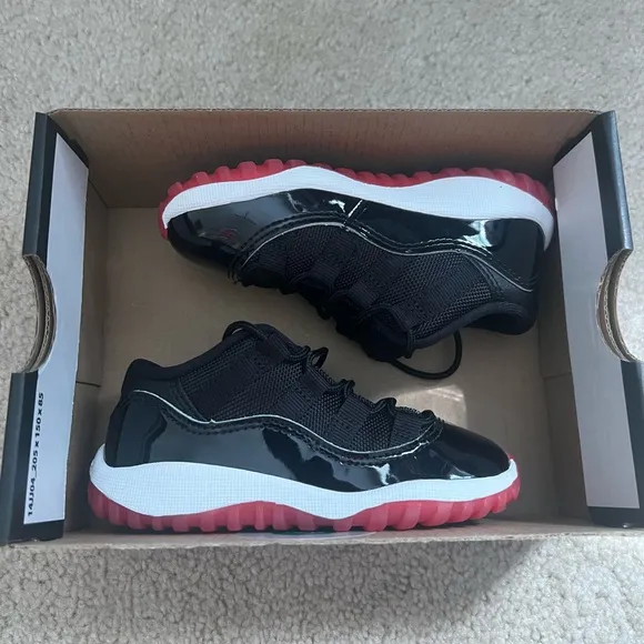 Nike Air Jordan 11 Low Retro “Bred” 2025 FV5120-006 Toddler Size 8C