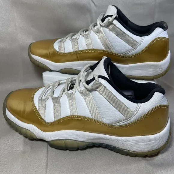 Nike Air Jordan 11 Retro Low GS Closing Ceremony Gold 528896-103 Size 6Y Shoes