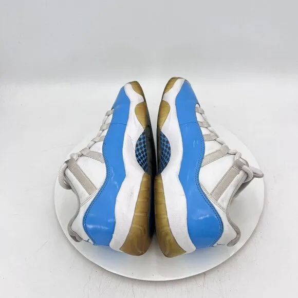 Nike Air Jordan 11 Retro Low Men Size 8 528895-106 University Blue White Shoes
