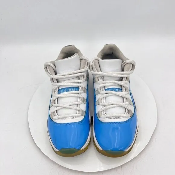 Nike Air Jordan 11 Retro Low Men Size 8 528895-106 University Blue White Shoes