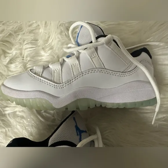 Nike Air Jordan 11 Retro Low (TD)  Shoes White/ Legend Blue size 12 C💙🤍🤍🤍🤍🤍