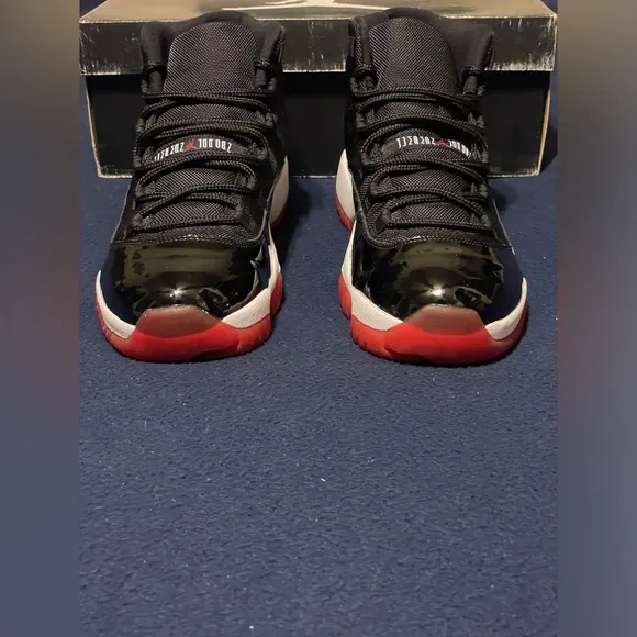 Nike Air Jordan 11 Xl Retro Bred 2012 Size 13 Black Red White