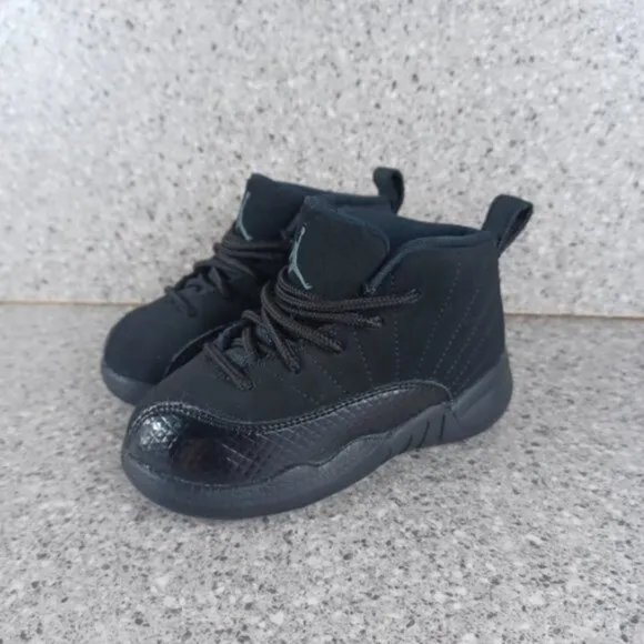 Nike Air Jordan 12 Retro Black Rush Sneakers Kids Shoes 7C