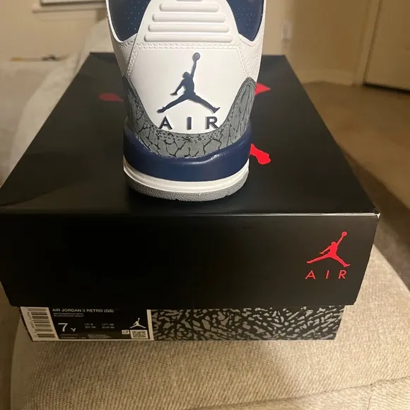 Nike Air Jordan 3 Retro Men's Shoes - White and Blue