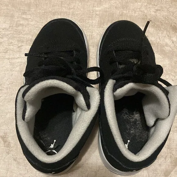 Nike Air Jordan 5 Retro Sneakers Kids Black Shoes 10C