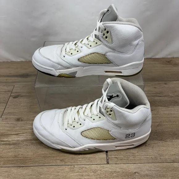 Nike Air Jordan 5 V Retro Metallic White 2015 Mens Size 10.5 Sneakers 136027-130