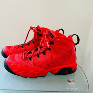 Nike Air Jordan 9 Retro GS Shoes Chile Red 302359-600 Kid’s 4Y