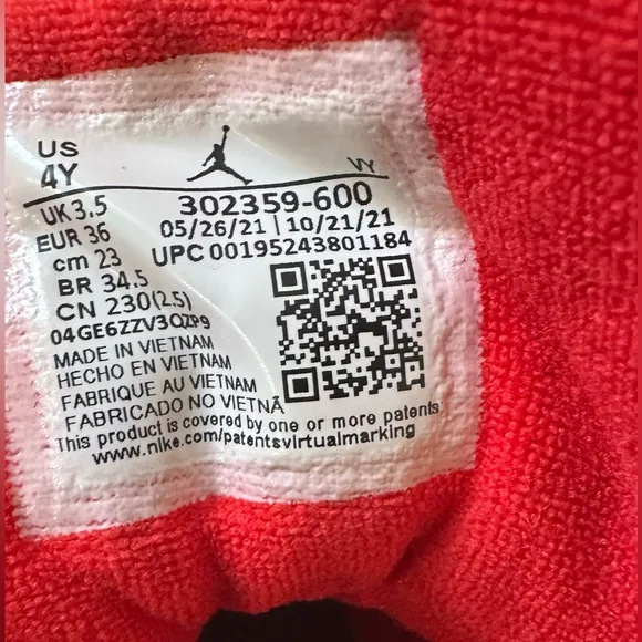 Nike Air Jordan 9 Retro GS Shoes Chile Red 302359-600 Kid’s 4Y