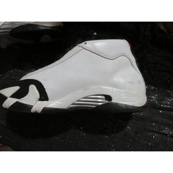 Nike Air Jordan Future 14 Retro OG Black Toe 2014 Leather 487471-102 Size 10.5