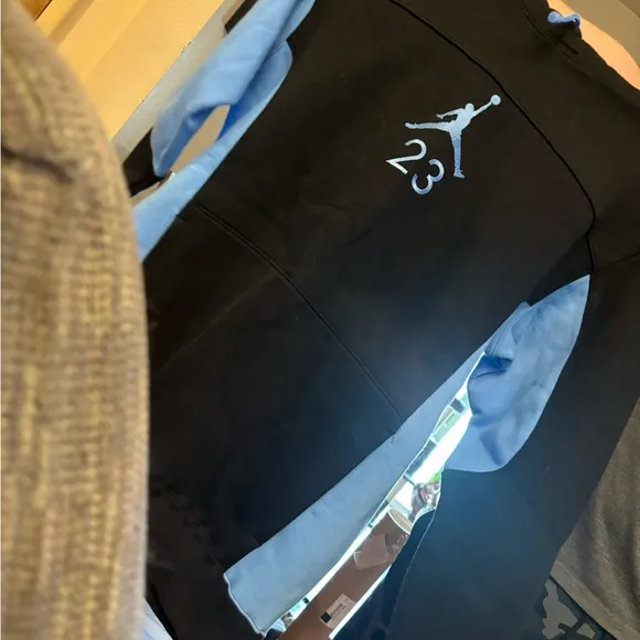 Nike Air Jordan retro 12 hoodie NWT