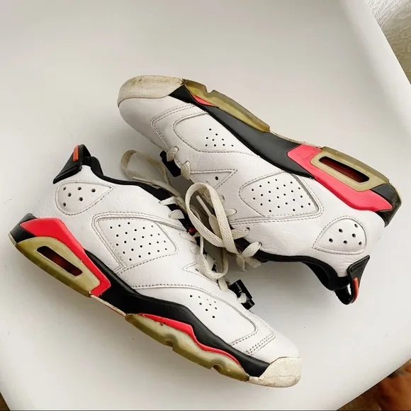 Nike Air Jordan Retro 6 Low Infrared Sneakers 6Y