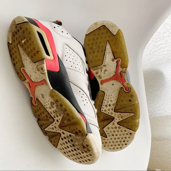 Nike Air Jordan Retro 6 Low Infrared Sneakers 6Y
