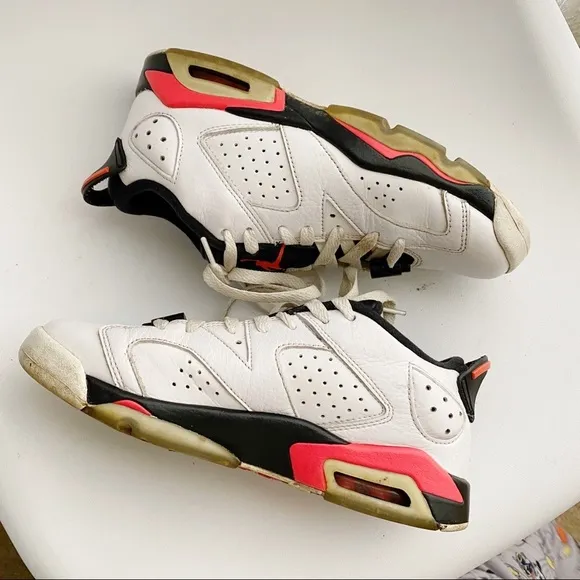 Nike Air Jordan Retro 6 Low Infrared Sneakers 6Y