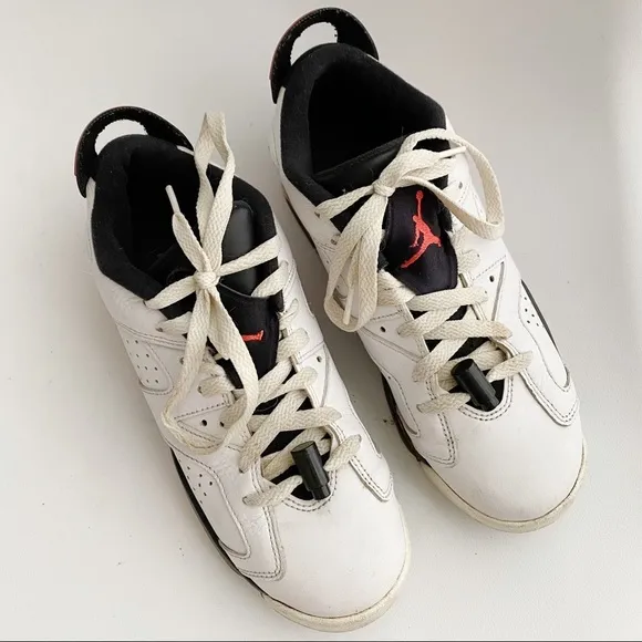 Nike Air Jordan Retro 6 Low Infrared Sneakers 6Y