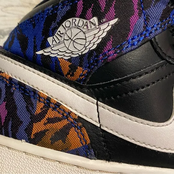 Nike Air Jordan SE GS Tiger Stripe