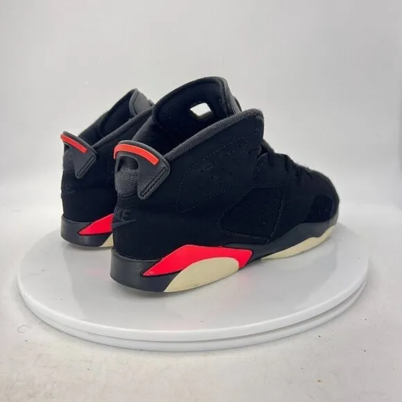 Nike Air Jordan VI 6 Retro Youth Size 3Y 384666-060 Black Infra Red Shoes