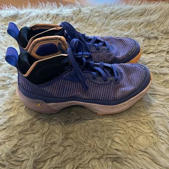 Nike Air Jordan XXXVII boys purple and orange basketball shoes size 7y