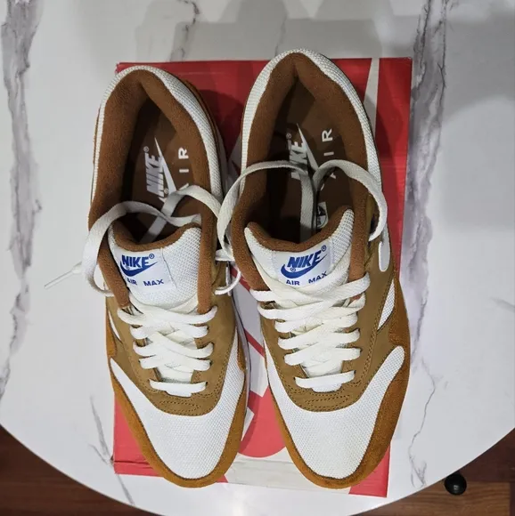 Nike Air Max 1 Premium Retro &quot;Curry&quot; Pack Rare (2018) with box.