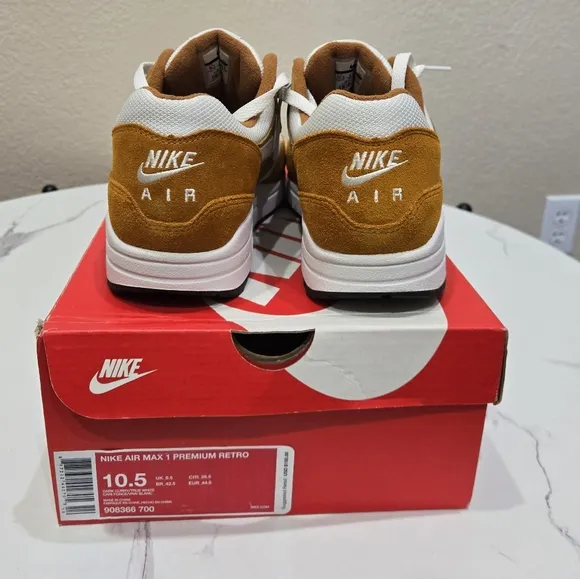 Nike Air Max 1 Premium Retro &quot;Curry&quot; Pack Rare (2018) with box.