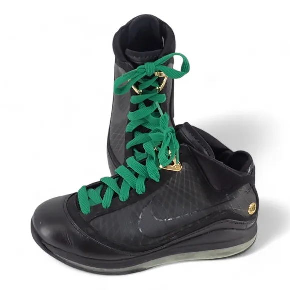 Nike Air Max LeBron James Men's Shoes Size 8.5 Black High Tops 375664-001