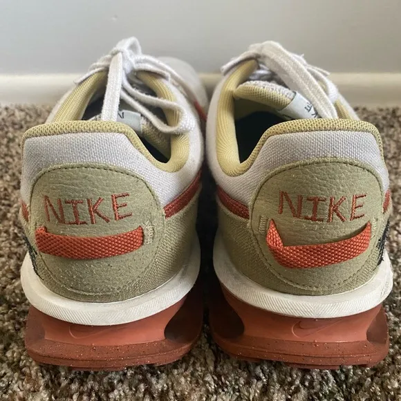 Nike Air Max Pre-Day SE Shoes Burnt Sunrise Brown DM0037-100 Men's Sz. 15 USED
