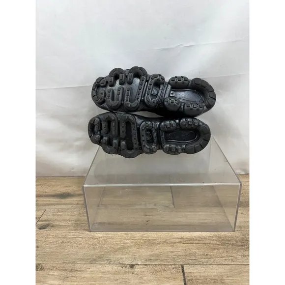 Nike Air VaporMax Flyknit 3 Mens Size 8.5 Triple Black Running Shoes AJ6900-004