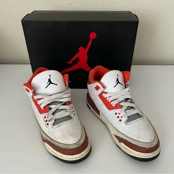 Nike Big Kids Air Jordan 3 Retro Mars Stone Team Orange Shoes Sneakers Size 6Y