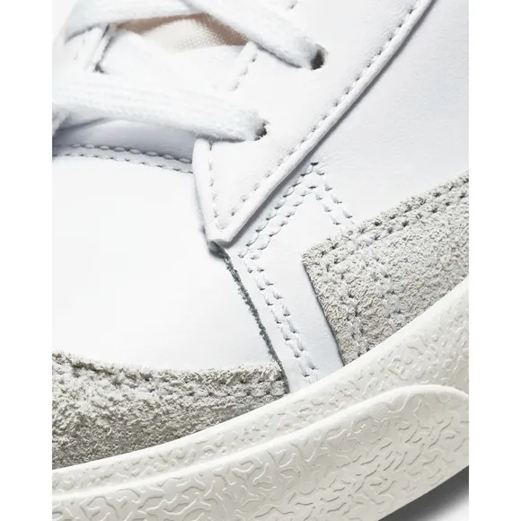 Nike Blazer Mid 77 CZ1055-100 Sneaker Womens White Leather Lifestyle Shoes HAM11