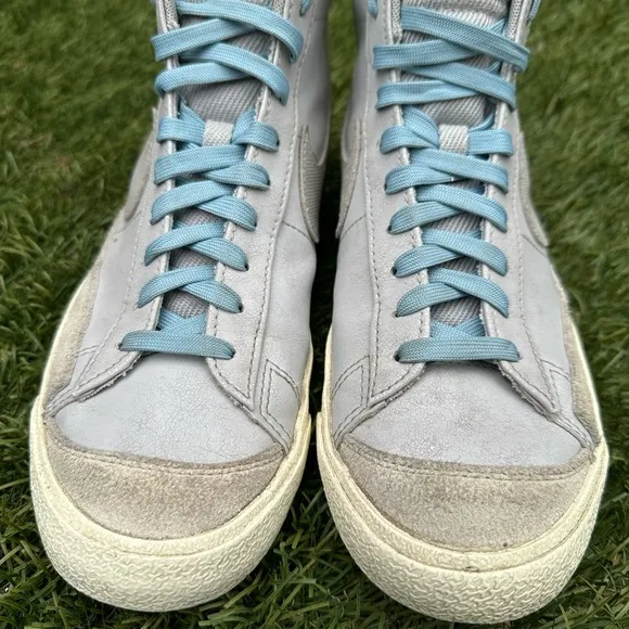 Nike Blazer Mid ‘77 PRM Certified Fresh Grey Fog Lace Up High Top Sneakers Sz 8