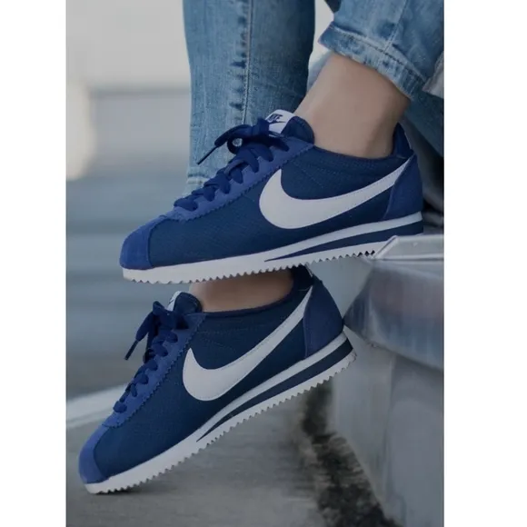 NIKE Cortez Midnight Navy Nylon &amp; Suede Trainers Women's Sz 8.5 Sneakers Shoes