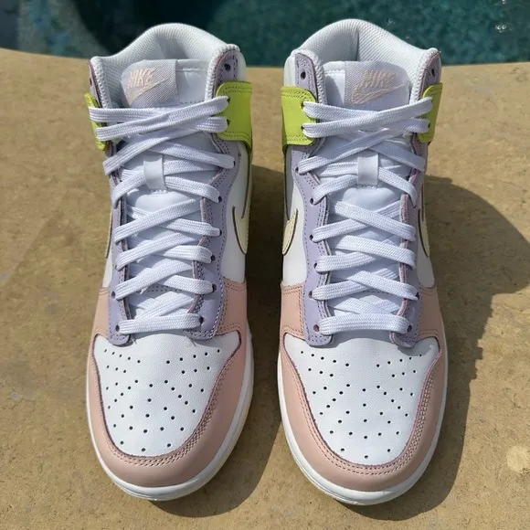 Nike Dunk High Cashmere - Women’s Size 7, Men’s 5.5 (DD1689-108)