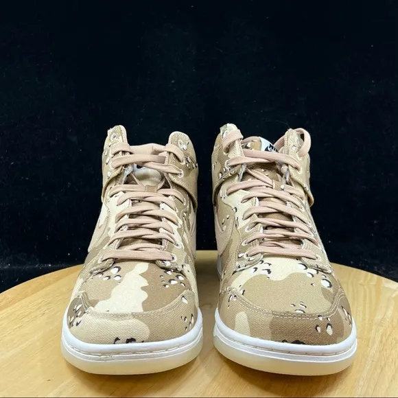 Nike Dunk High Desert Camo - Size Women's 9.5/Men's 8 - DX2314-200