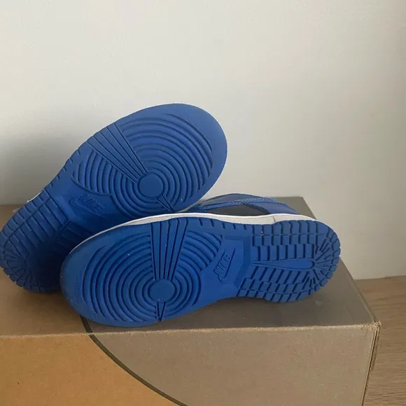 🥶Nike Dunk Low Hyper Cobalt Blue Leather Sneaker Shoes -Size 10 C