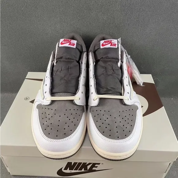 Nike Gray and White Retro-Inspired Sneakers