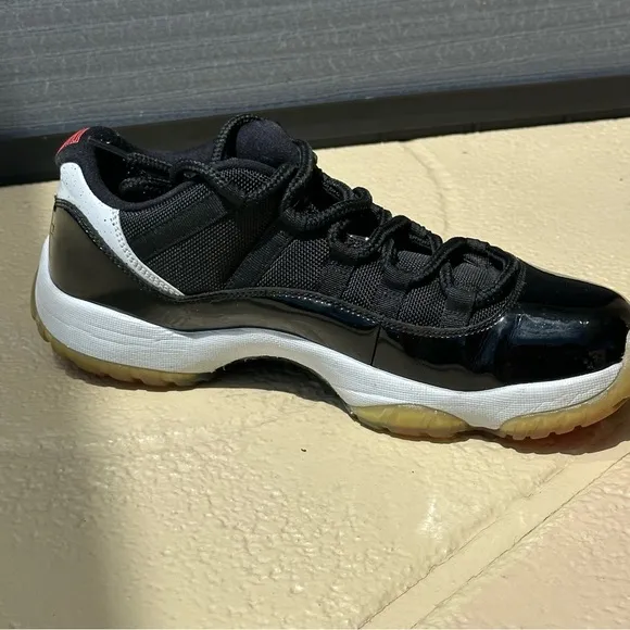 Nike Jordan 11 Retro Low Infrared 23 2014 Black‎ &amp; White