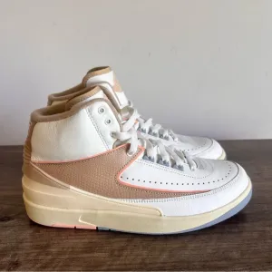 Nike Jordan 2 Retro Women's Hi Top Shoe Size 9 #2945