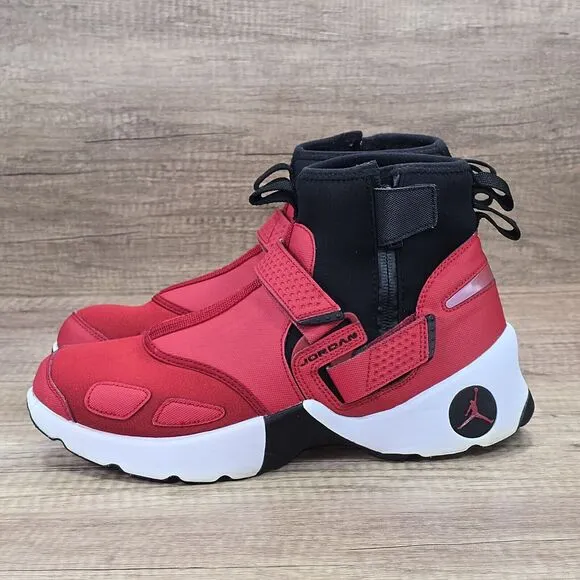 Nike Jordan Trunner LX High Men's Size 9 Red Black Sneakers (AA1347-601)