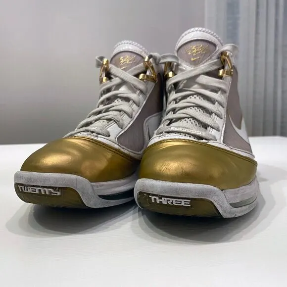 Nike LeBron 7 Retro Youth China Moon Gold‎ White Sneakers US Size 5.5Y
