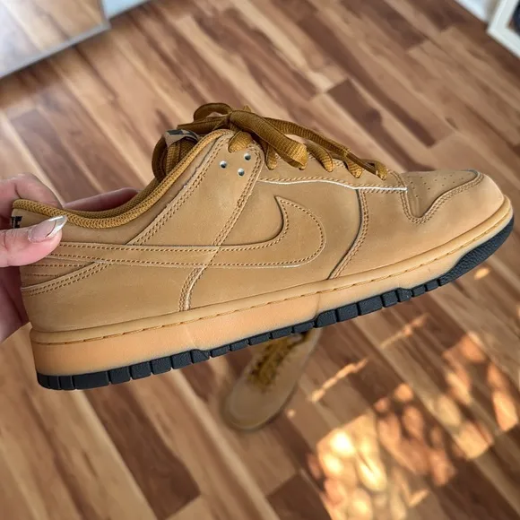 Nike Men's Tan/golden brown suede low dunks size 12.5