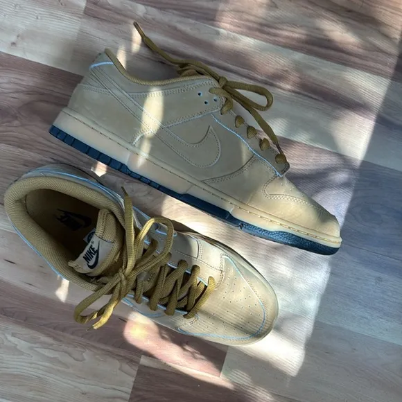 Nike Men's Tan/golden brown suede low dunks size 12.5