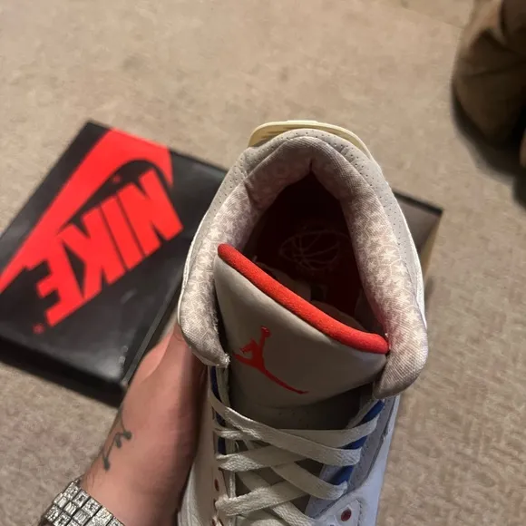 Nike Men's White and Blue Sneakers