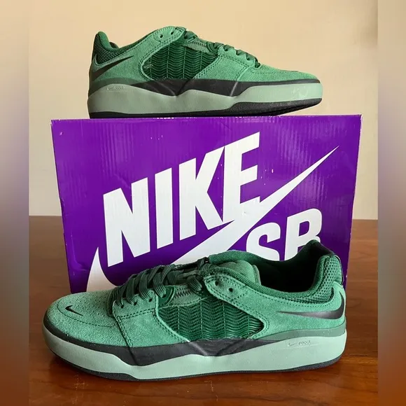 Nike SB Ishod Shoes DC7232-301 Heineken Green Black Skate