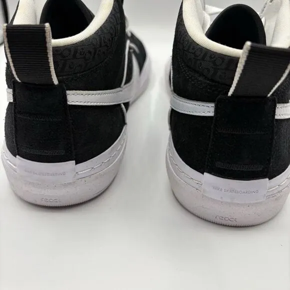 Nike SB React‎ Leo Skate Shoes Men Size 11.5 Black White Sneakers DX4361-001
