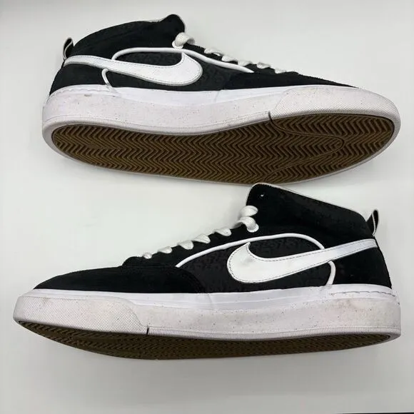 Nike SB React‎ Leo Skate Shoes Men Size 11.5 Black White Sneakers DX4361-001