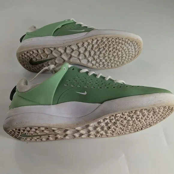 Nike‎ Sb Zoom Nyjah 3 Men's Size 6 Womens Size 8 Enamel Green Skate Shoes