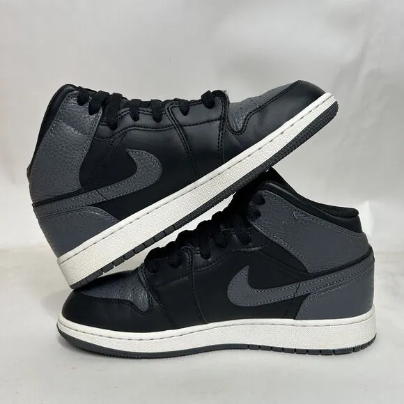 Nike Shoes Air Jordan 1 Mid Retro GS “Black Grey” 2024