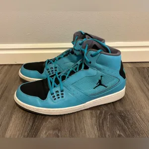 Nike Shoes Mens Size 13 Jordan 1 Flight Mid High Tops 372704-409 Gamma Blue