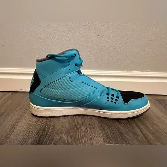 Nike Shoes Mens Size 13 Jordan 1 Flight Mid High Tops 372704-409 Gamma Blue