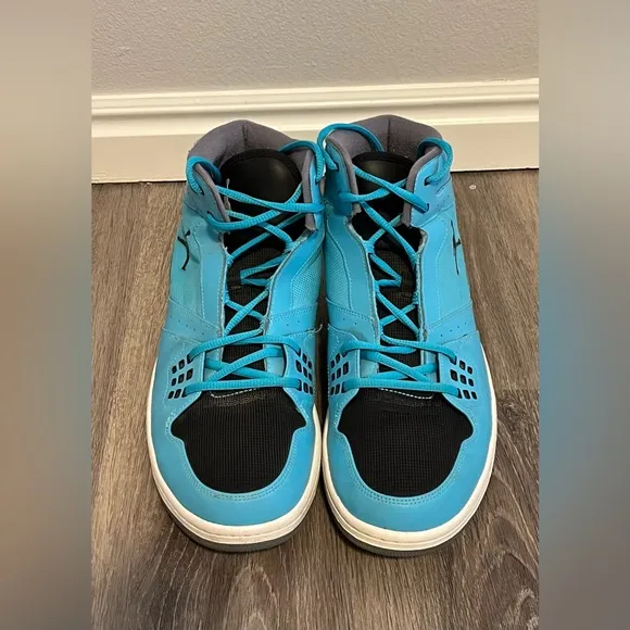 Nike Shoes Mens Size 13 Jordan 1 Flight Mid High Tops 372704-409 Gamma Blue