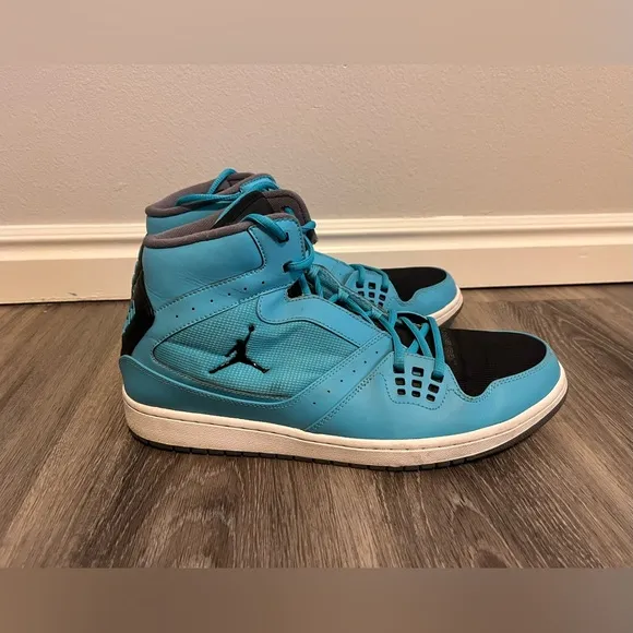 Nike Shoes Mens Size 13 Jordan 1 Flight Mid High Tops 372704-409 Gamma Blue
